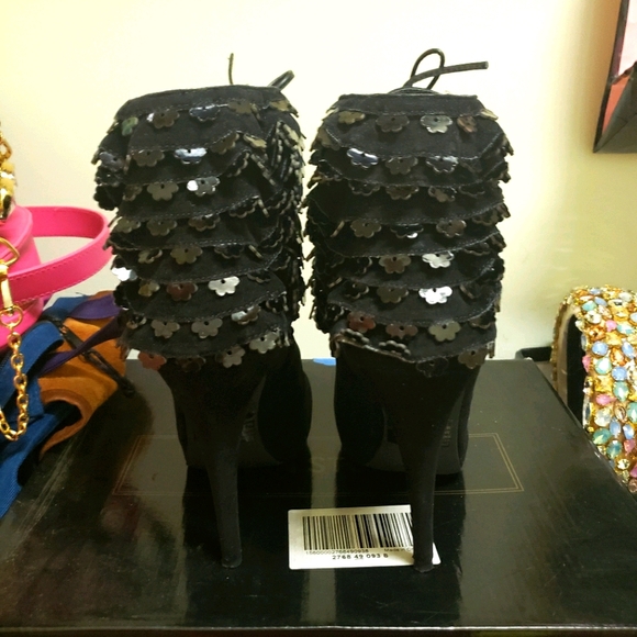 Colin Stuart booties - Picture 7 of 7